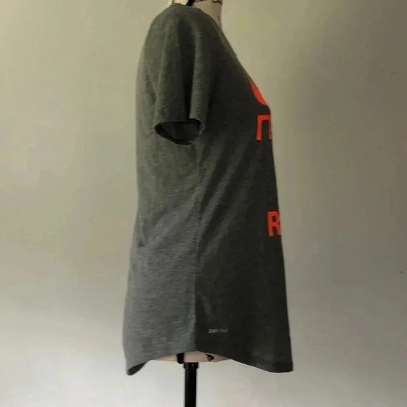 Nike Fast Shirt - Picture 2 of 5